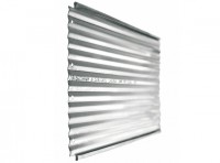 Rasenkante aus Edelstahl, Längsprofil 240 cm, Höhe 30 cm Rasenkante aus Edelstahl, Längsprofil 240 cm, Höhe 30 cm